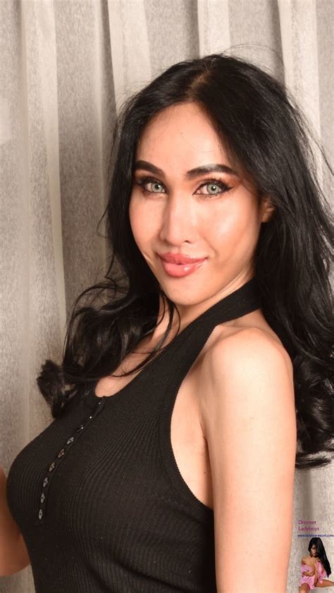 shemales in jeddah|Fiona Spice Shemale Escort .